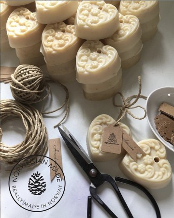 Håndlagd Artisan såpe "Havreskrubb"